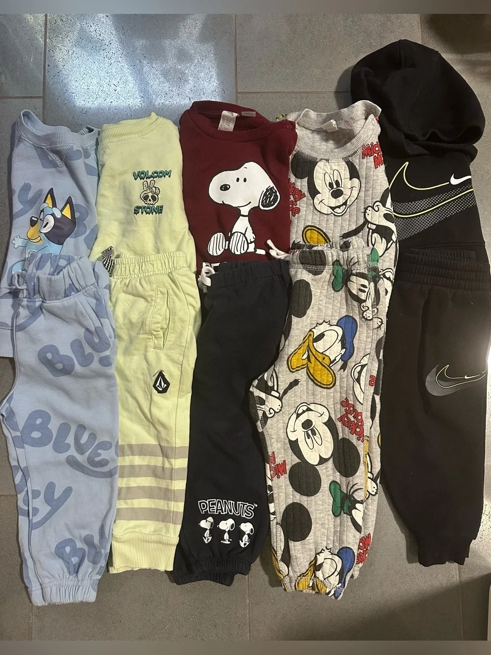 2t Matching Sets Bundle Nike Mickey Snoopy Bluey Volcom